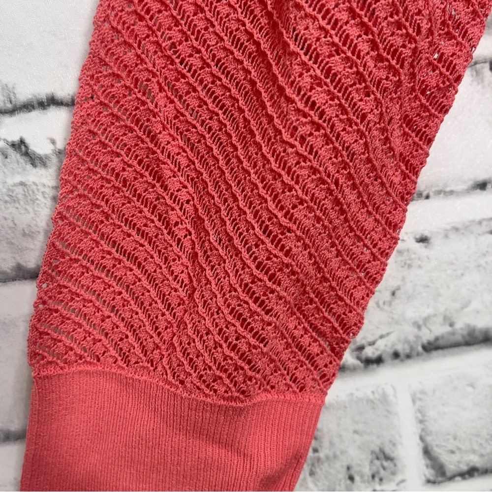 Metric New York Coral V-Neck Button Down Sheer Sleeve Cardigan NWT Small - Picture 2 of 11
